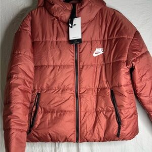Nike Women’s Therma-FIT Puffer Jacket Pink Size Large NWT